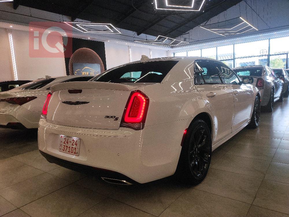 Chrysler 300